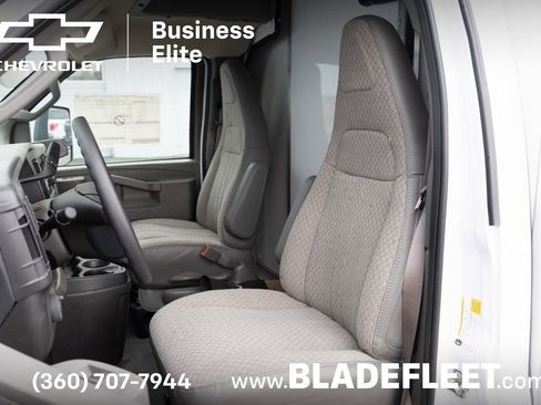 New 2024 Chevrolet Express 3500 w/ Power Convenience Package image 16