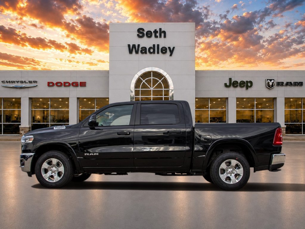 Used 2025 RAM 1500 Big Horn AWD/4WD image 7