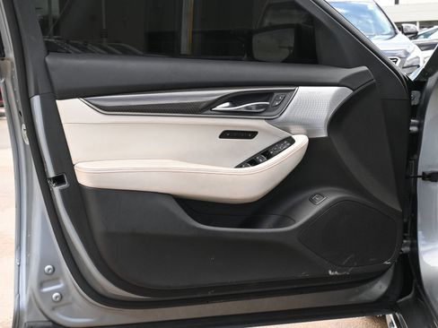 Used 2023 Cadillac CT5 Sport RWD image 17