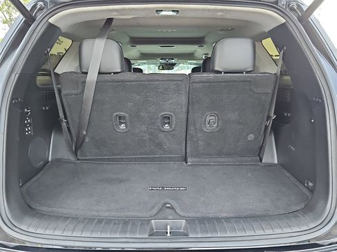 Used 2021 Hyundai Palisade Limited image 13