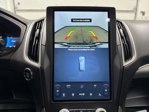 Used 2022 Ford Edge SEL w/ Convenience Package image 28