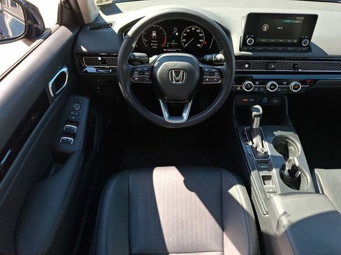 Used 2024 Honda Civic EX-L image 11