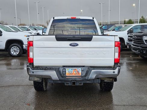 Used 2019 Ford F350 XLT w/ XLT Value Package image 4