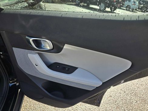 Used 2023 Polestar Polestar 2 w/ Pilot Pack image 13