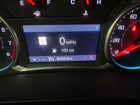 Used 2020 Chevrolet Traverse LT w/ LT Premium Package AWD/4WD image 6