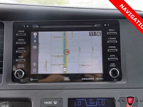 Used 2020 Toyota Sienna SE w/ SE Preferred Package FWD image 7