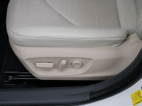 Certified 2023 Toyota Camry XLE w/ Navigation Package image 20