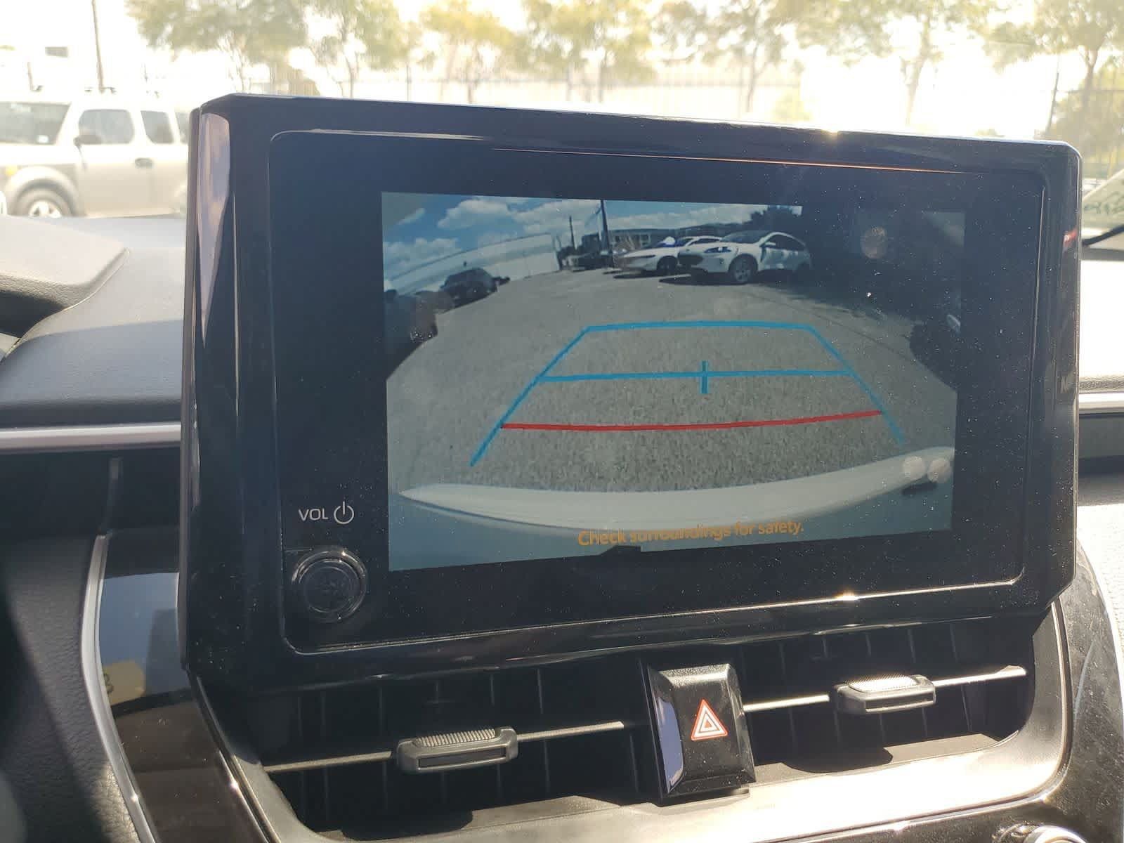 Used 2026 Toyota Corolla LE FWD image 23