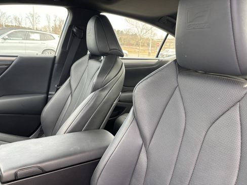 Used 2022 Lexus ES 350 F Sport image 17