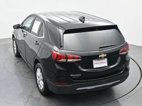 Used 2023 Chevrolet Equinox LT FWD image 23