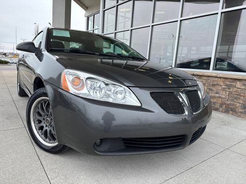 Used 2006 Pontiac G6 GT w/ Premium Value Package 2 image 2