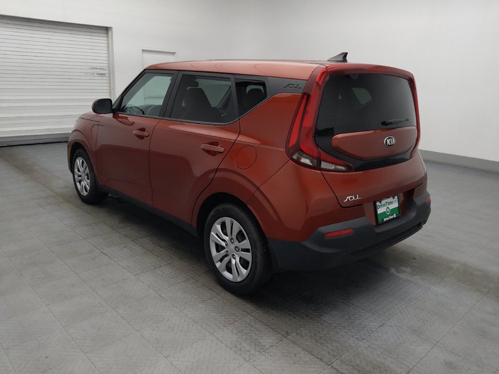 Used 2021 Kia Soul LX FWD image 3