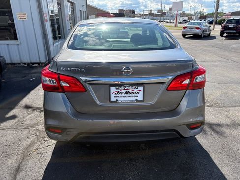 Used 2019 Nissan Sentra S FWD image 4