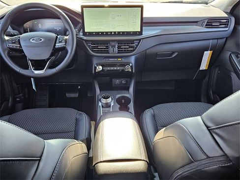New 2026 Ford Escape SE image 14