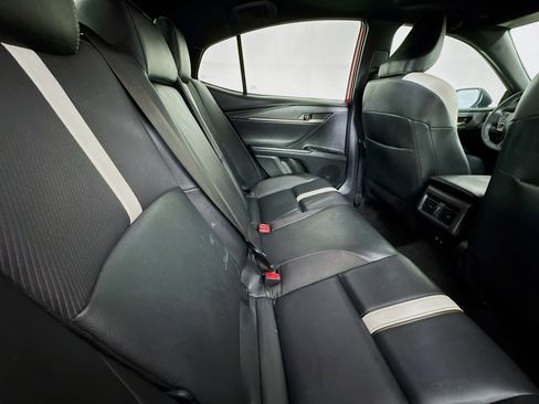 Used 2025 Toyota Camry SE image 26