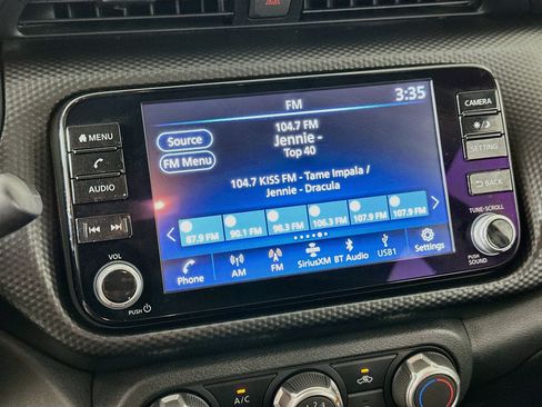 Used 2024 Nissan Kicks SV w/ Interior Electronics Package FWD image 19