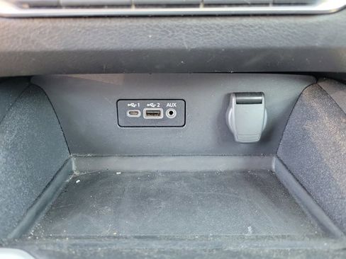 Used 2025 Nissan Altima 2.5 SV image 14