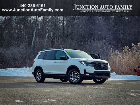 Used 2022 Honda Passport TrailSport image 1