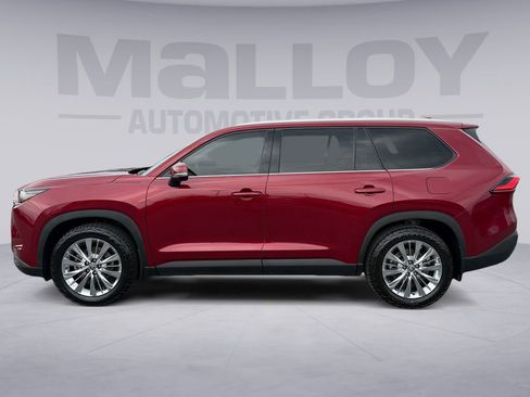 Certified 2024 Toyota Grand Highlander Platinum image 2