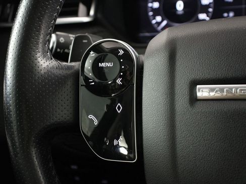 Used 2018 Land Rover Range Rover Velar S AWD/4WD image 10