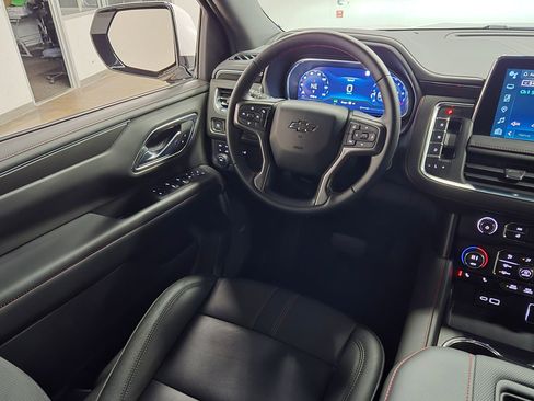 Used 2023 Chevrolet Tahoe RST image 11