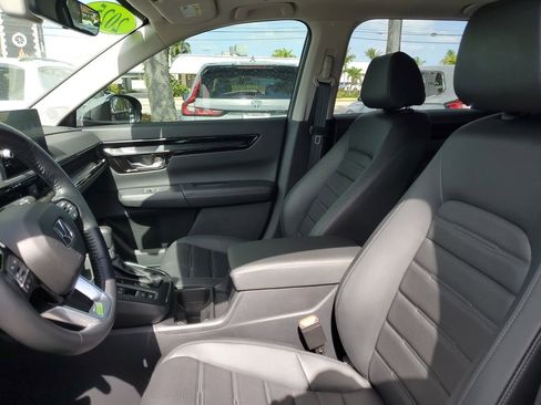 Used 2025 Honda CR-V EX-L image 18