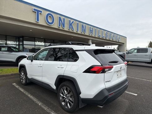 Used 2019 Toyota RAV4 XLE Premium w/ Advanced Technology Package image 3