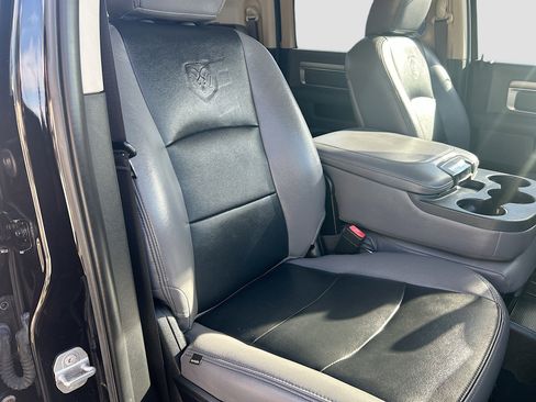 Used 2015 RAM 2500 Big Horn image 28