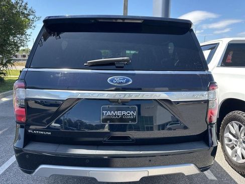 Used 2021 Ford Expedition Max Platinum AWD/4WD image 3
