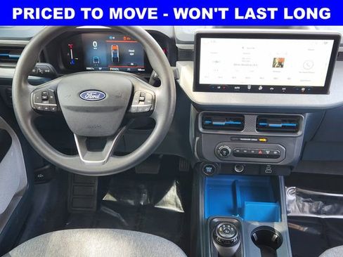Used 2025 Ford Maverick XLT w/ Equipment Group 302A AWD/4WD image 27