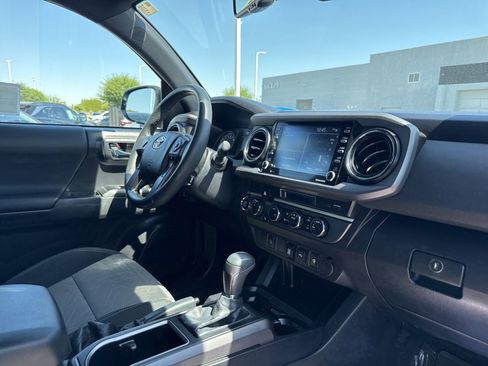 Used 2023 Toyota Tacoma TRD Off-Road AWD/4WD image 18