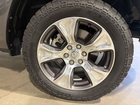 Used 2022 RAM 1500 Laramie AWD/4WD image 51
