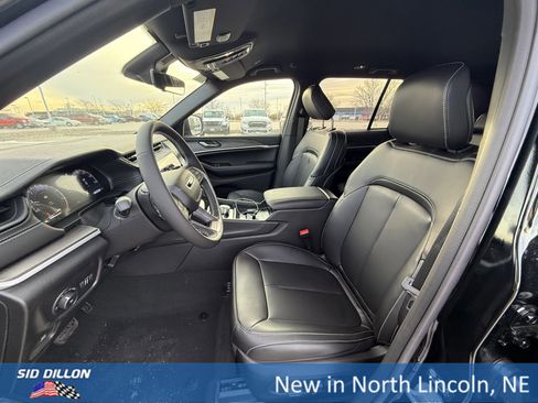 New 2026 Jeep Grand Cherokee Limited image 14