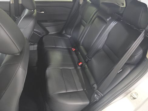 Used 2024 Nissan Rogue SV w/ SV Premium Package FWD image 14