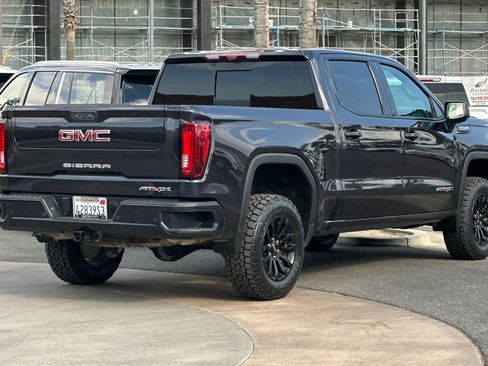 Used 2023 GMC Sierra 1500 AT4X image 4