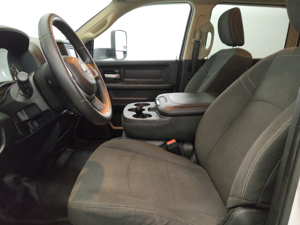 Used 2019 RAM 3500 Tradesman AWD/4WD image 17