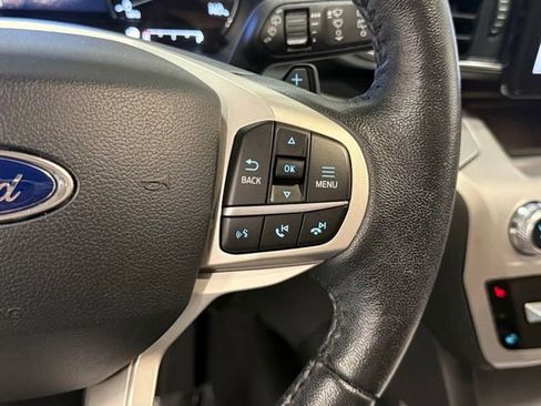 Certified 2020 Ford Explorer XLT w/ Equipment Group 202A AWD/4WD image 18