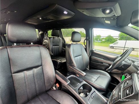 Used 2019 Dodge Grand Caravan GT FWD image 52