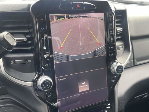 Used 2025 RAM 2500 Big Horn image 16