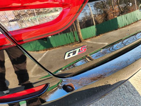 Used 2014 Maserati Quattroporte GTS image 13