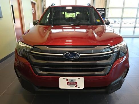 Used 2026 Subaru Forester Premium AWD/4WD image 14