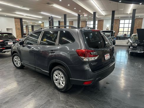 Used 2021 Subaru Forester image 7