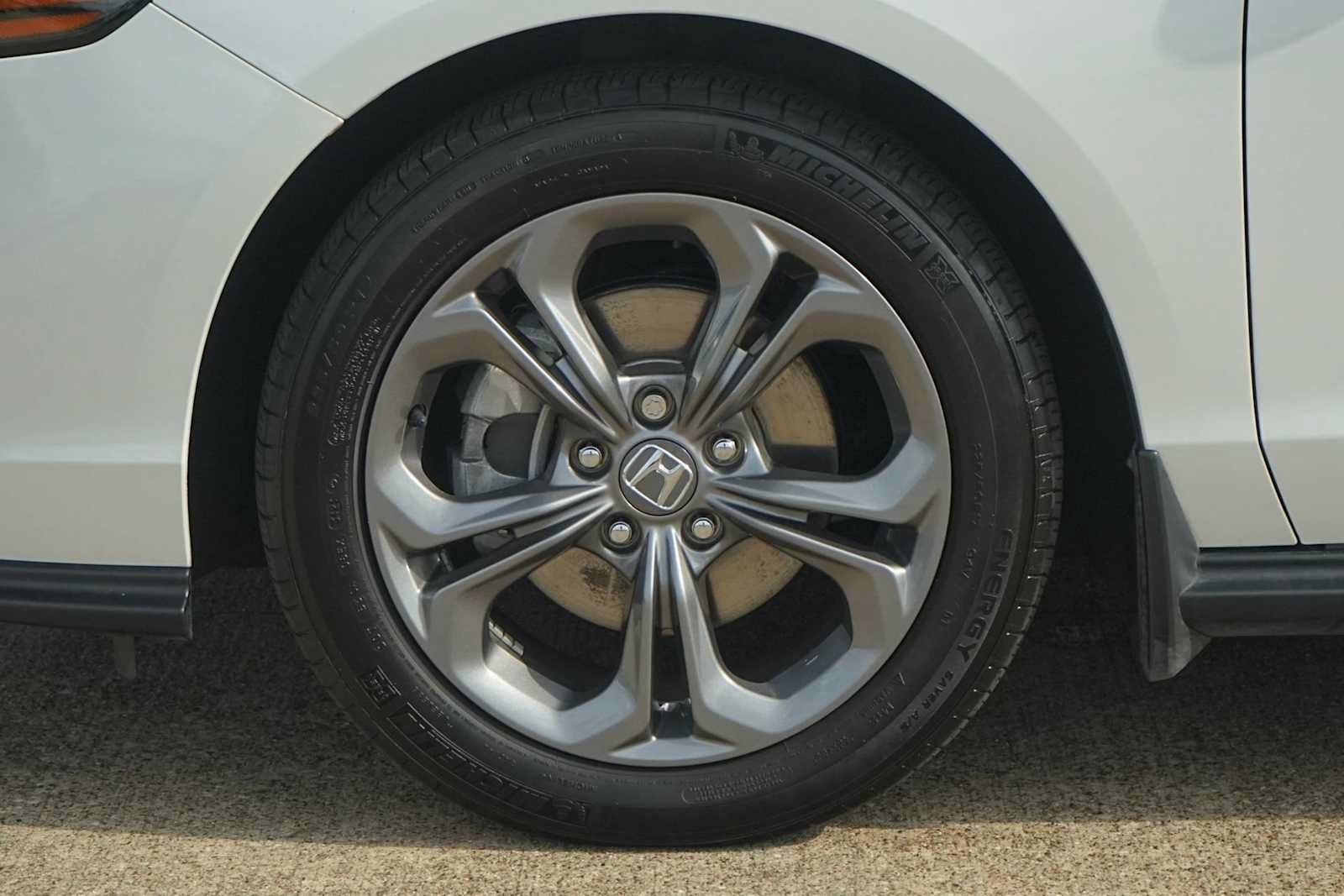 Certified 2024 Honda Accord EX image 7