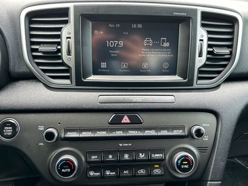 Used 2017 Kia Sportage EX FWD image 12