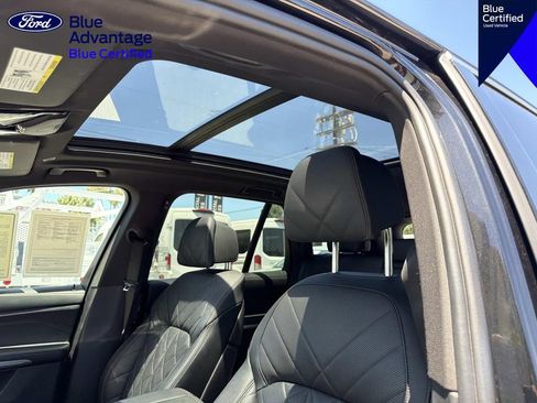 Used 2024 BMW X5 xDrive40i AWD/4WD image 17