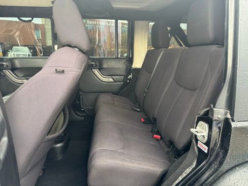 Used 2013 Jeep Wrangler Unlimited Sport image 16