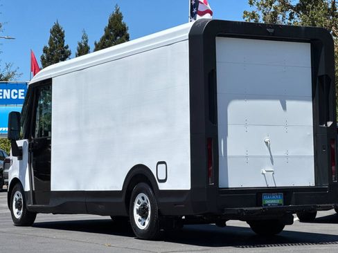Used 2023 Chevrolet Brightdrop 600 w/ Active Safety Package 2 AWD/4WD image 5