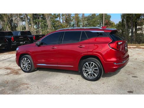 Certified 2022 GMC Terrain Denali w/ Denali Premium Package image 6