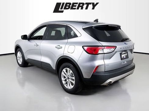 Certified 2021 Ford Escape SE image 5