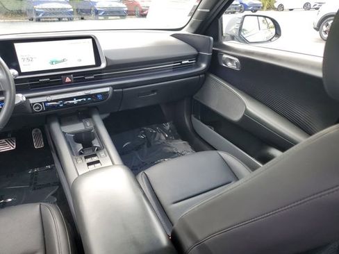 Used 2023 Hyundai Ioniq 6 Limited RWD image 22